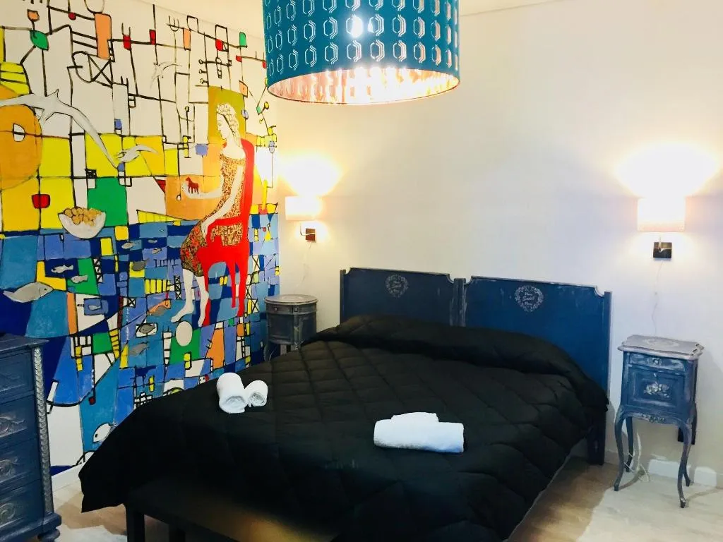 Room, Scilla e Cariddi Bed&Breakfast, Catania