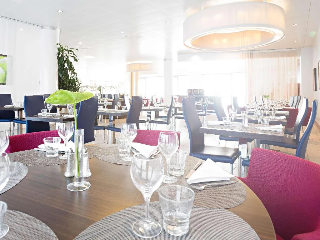 Restaurant, Novotel Milan Malpensa Airport, Milan