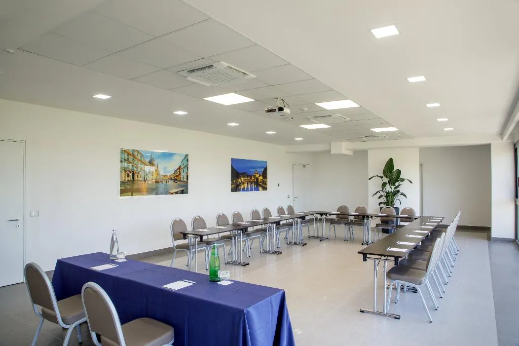 Conferences, Simon Hotel Aprilia, Rome