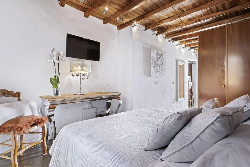 Room, Can Skye, Ibiza