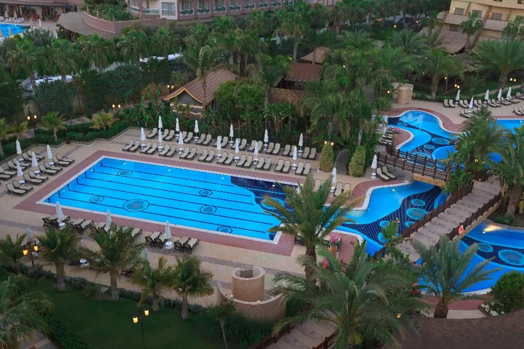Pool, Royal Dragon Hotel, Antalya