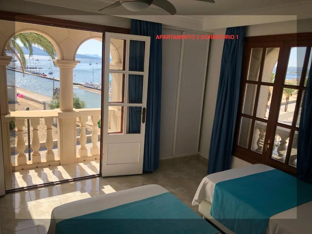 APARTMENT BEACH FRONT TWO BEDROOMS Room, Torre Playa, Majorca