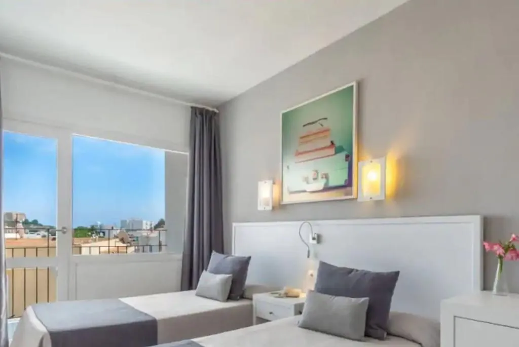 Room, Hotel Cenit & Apts. Sol y Viento, Ibiza