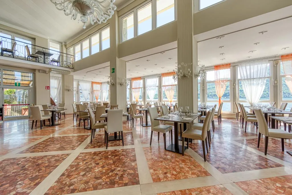 Restaurant, Hotel Bazzoni et Du Lac, Milan