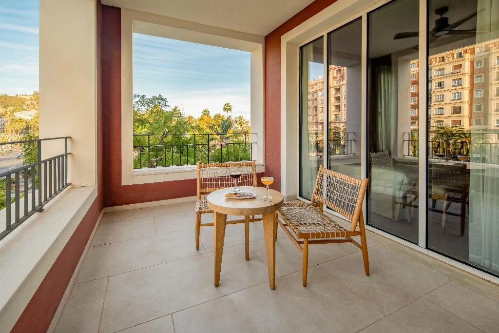 DOUBLE PREMIUM WITH VIEWS Room, Only YOU Hotel Málaga, Costa Del Sol
