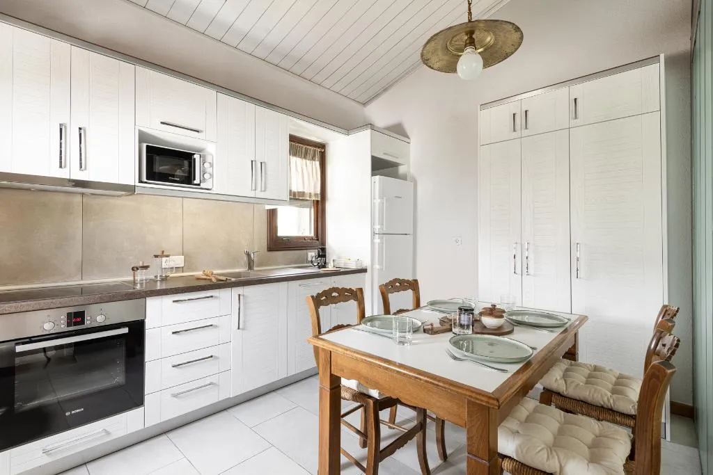 HOUSE STANDARD Room, Trikorfo Beach, Halkidiki