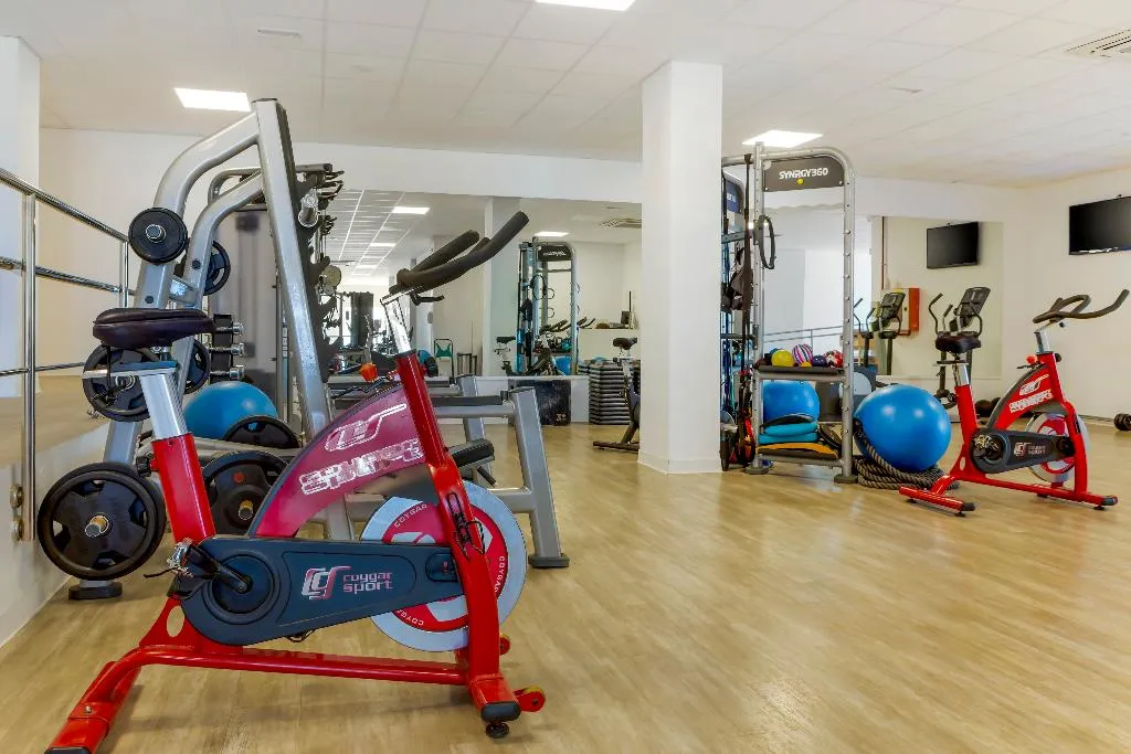 Sports and Entertainment, Royal Oasis Club at Pueblo Quinta, Costa Del Sol
