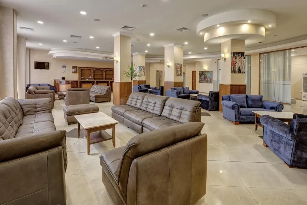 Lobby, Continental, Varna