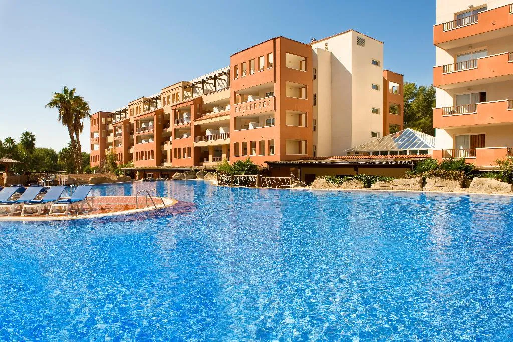 Pool, H10 Mediterranean Village, Costa Dorada