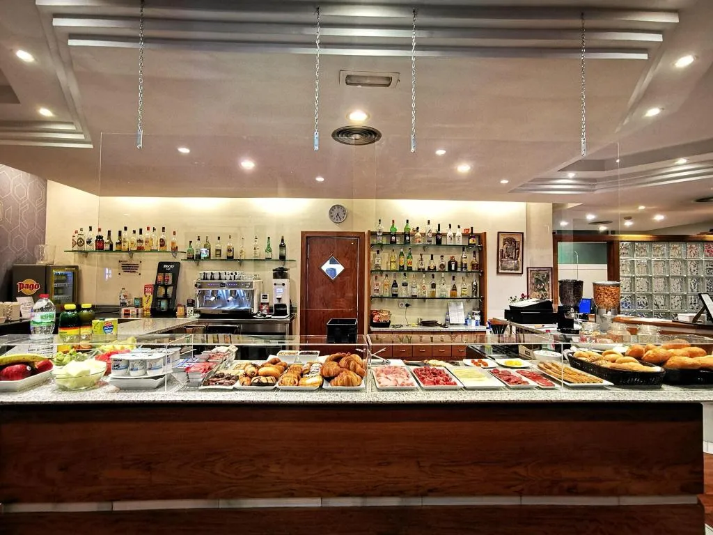 Restaurant, J. Balmes, Costa Brava