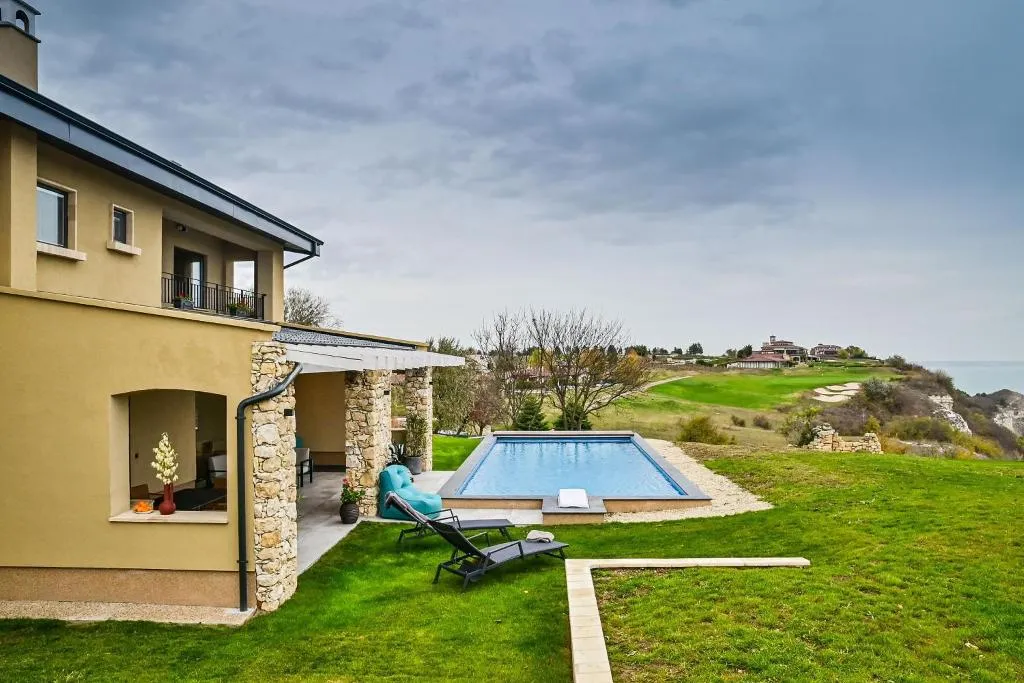 Room, BlackSeaRama Golf & Villas, Varna