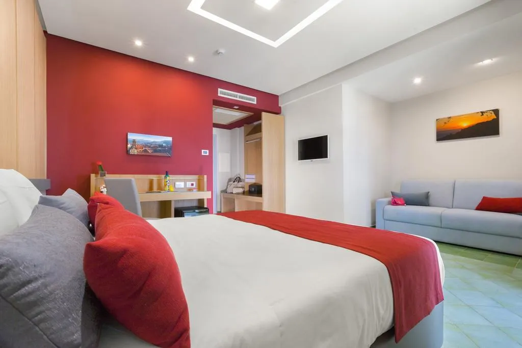 QUADRUPLE STANDARD Room, O Sole Mio, Naples