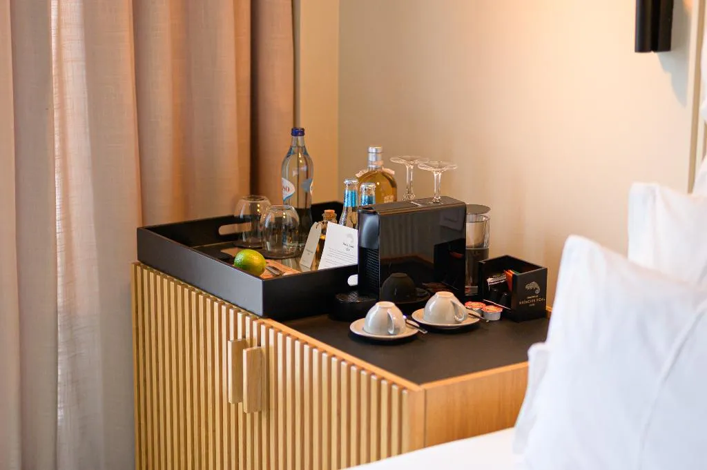 JUNIOR SUITE STANDARD Room, Memmo Príncipe Real - Design Hotels, Lisbon