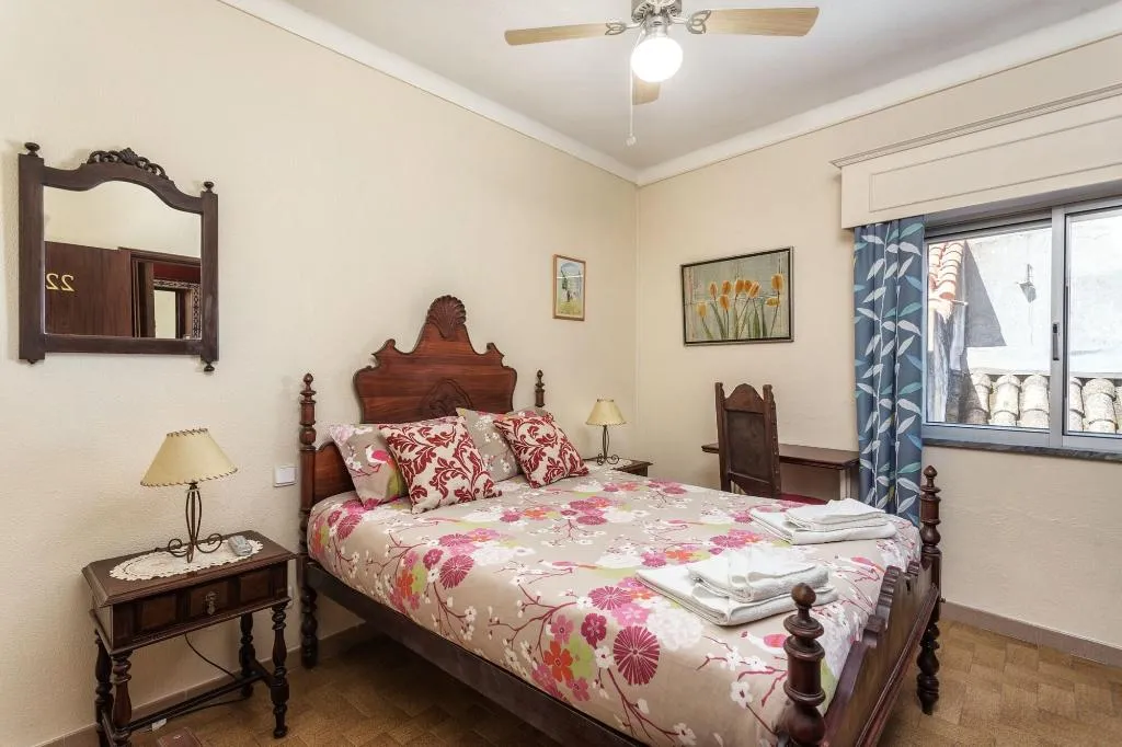 Room, Pension Bicuar, Algarve
