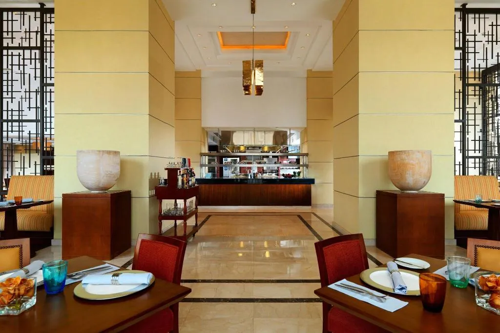 Restaurant, Sheraton Cairo Hotel Towers And Casino, Cairo