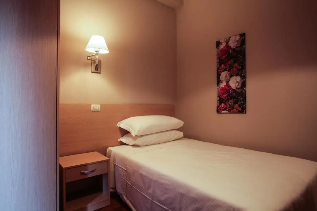 SINGLE SUPERIOR WITH BALCONY Room, Hotel Di Porta Romana, Milan