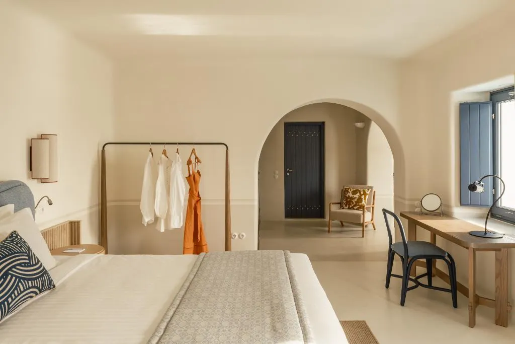 SUITE HONEYMOON Room, Homeric Poems, Santorini