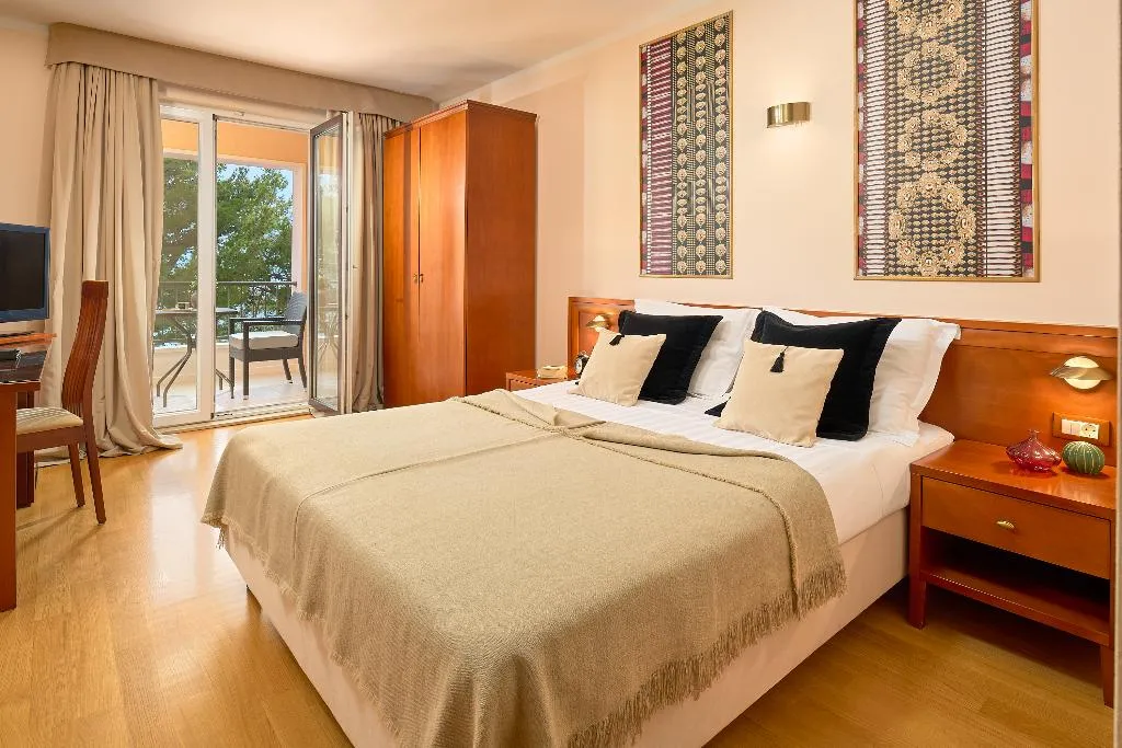 DOUBLE SEA VIEW WITH BALCONY Room, Villa Andrea, Split