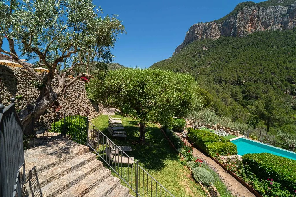 Pool, Hotel Rural S'Olivaret, Majorca