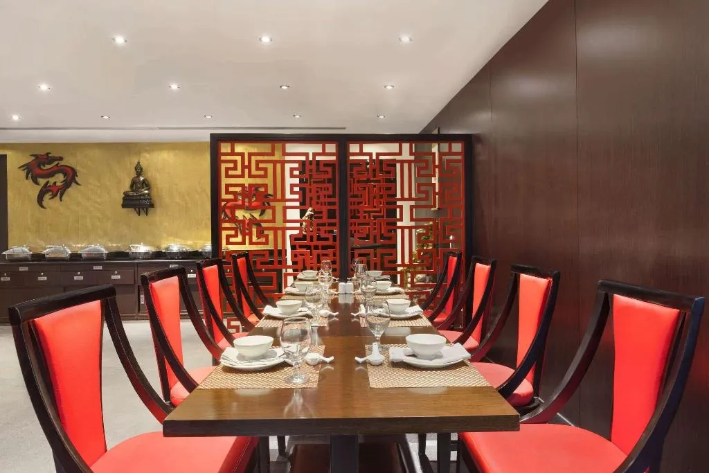 Restaurant, Howard Johnson Bur Dubai, Dubai