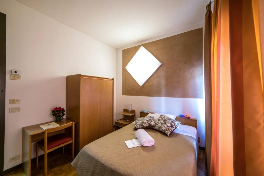SINGLE CLASSIC Room, La Vecchia Cartiera, Florence