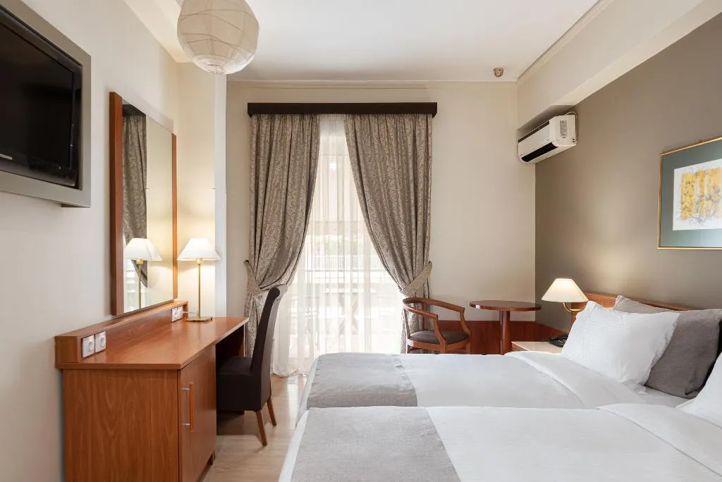 Double or Twin CAPACITY 3 Room, Acropolis Select, Athens