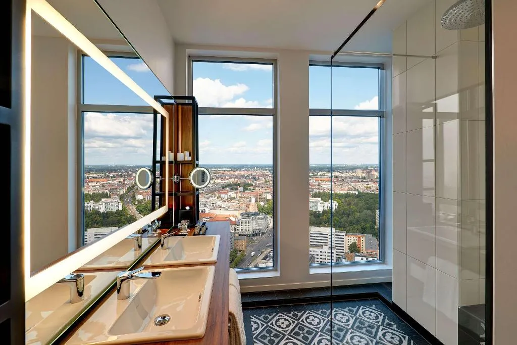 Room, Park Inn by Radisson Berlin Alexanderplatz, Berlin