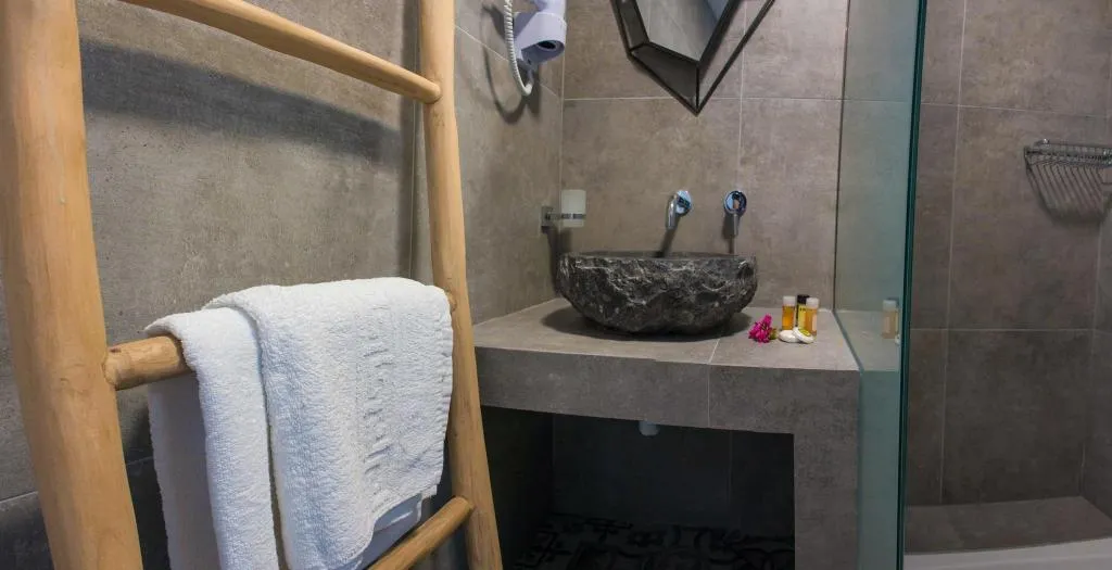 Room, Malibu Boutique, Rhodes