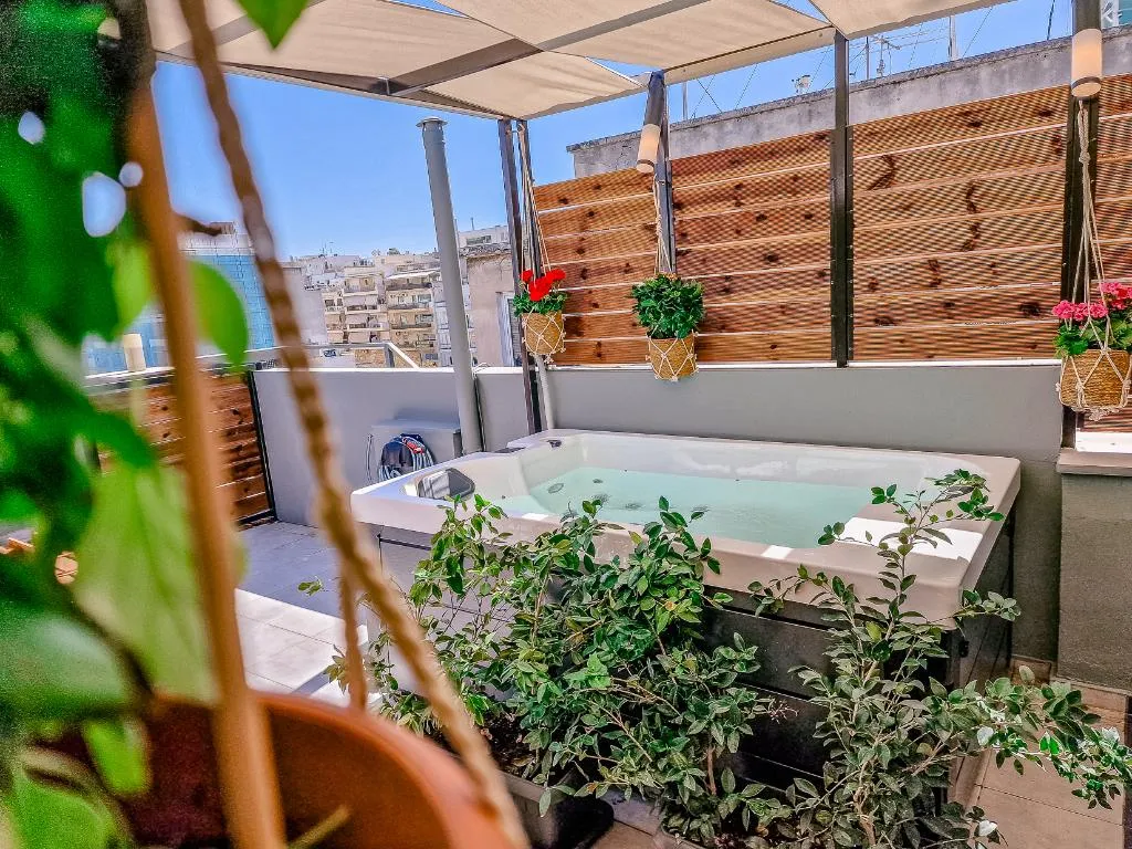 JUNIOR SUITE WITH JACUZZI Room, Athenian Montaza Hotel, Athens