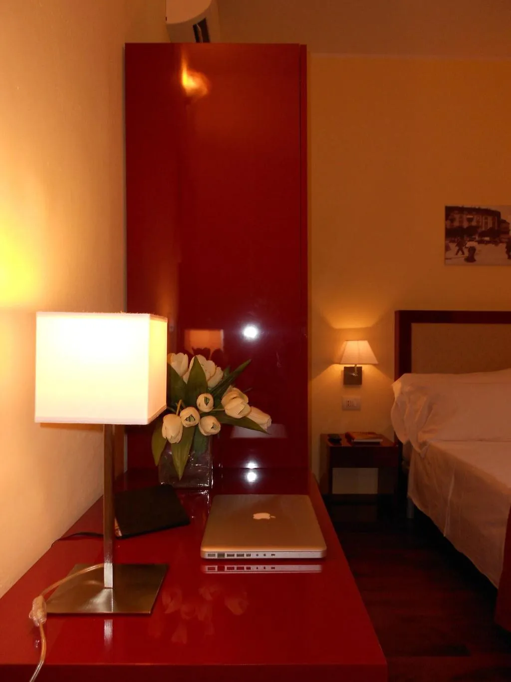 DOUBLE STANDARD Room, Minerva, Milan