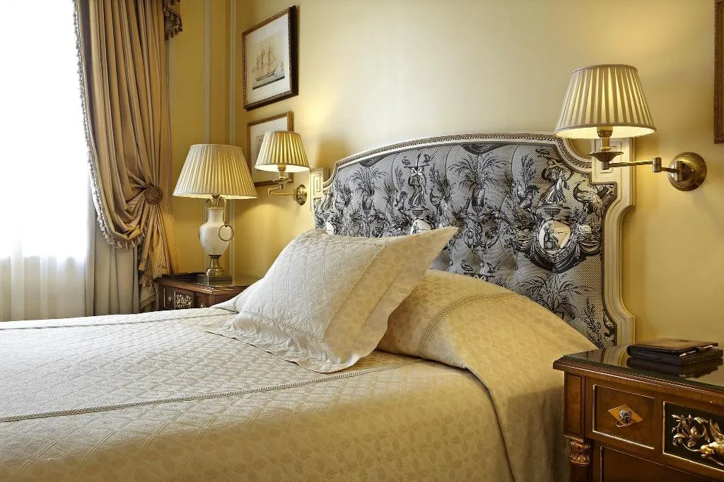 DOUBLE DELUXE Room, Grande Bretagne, A Luxury Collection Hotel, Athens