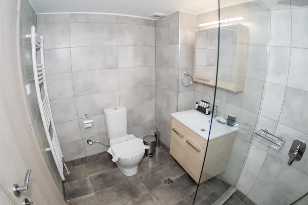 TRIPLE WITH VIEWS Room, Connect Studios and Apartments, Athens
