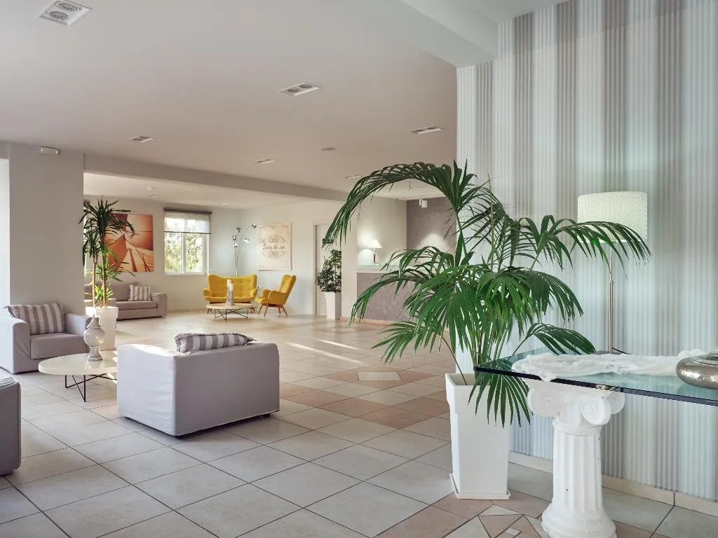 Lobby, Koukounaria  Hotel & Suites, Corfu