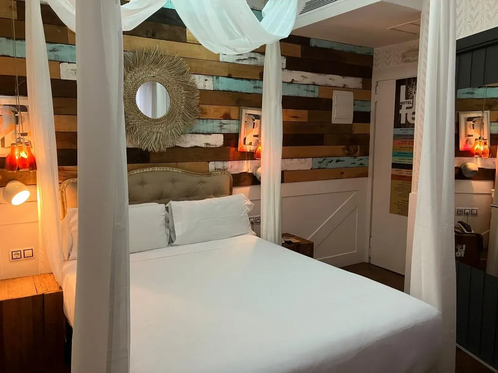 Double or Twin CLASSIC Room, Life Gran Via - Tropical Garden, Madrid