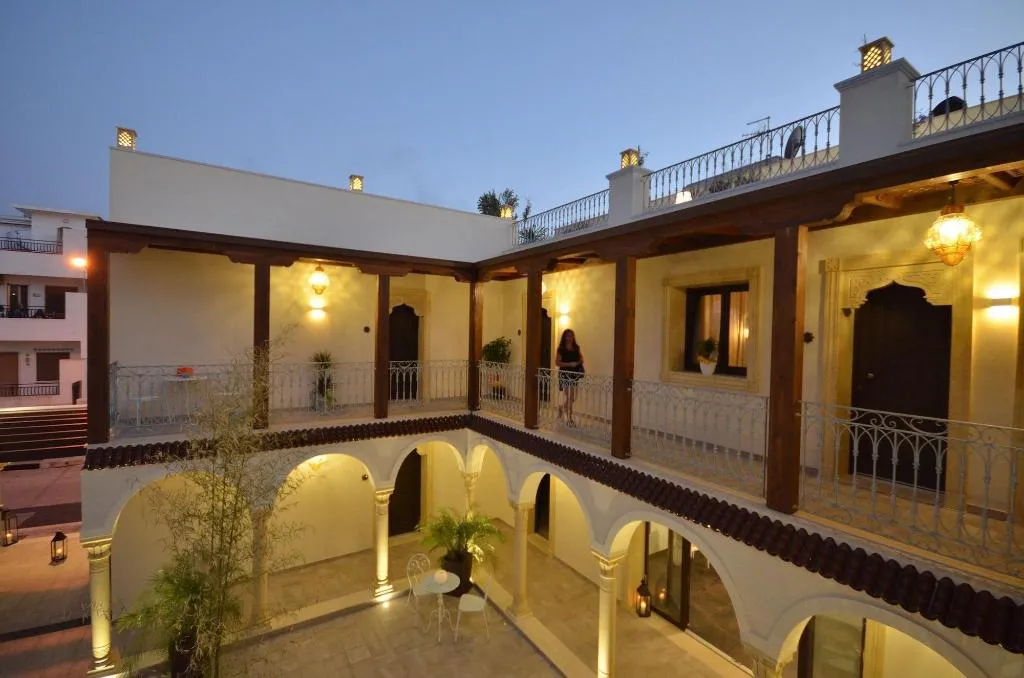 Terrace, RIAD - Comfort Rooms, Palermo