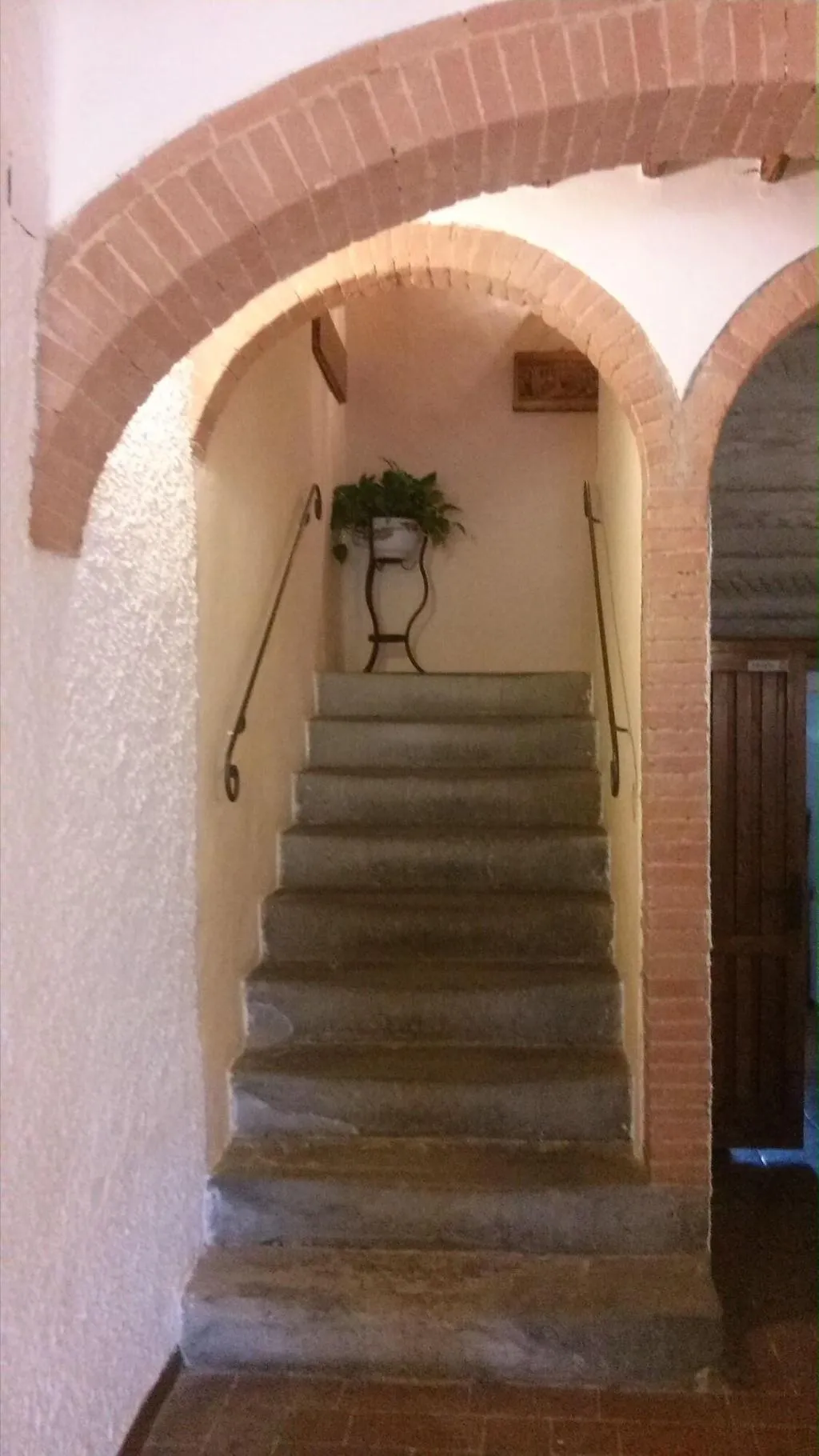 Lobby, Belvedere Di San Leonino, Florence