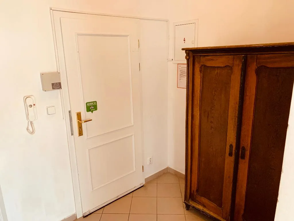 APARTMENT CAPACITY 10 Room, Rosemary, Prague
