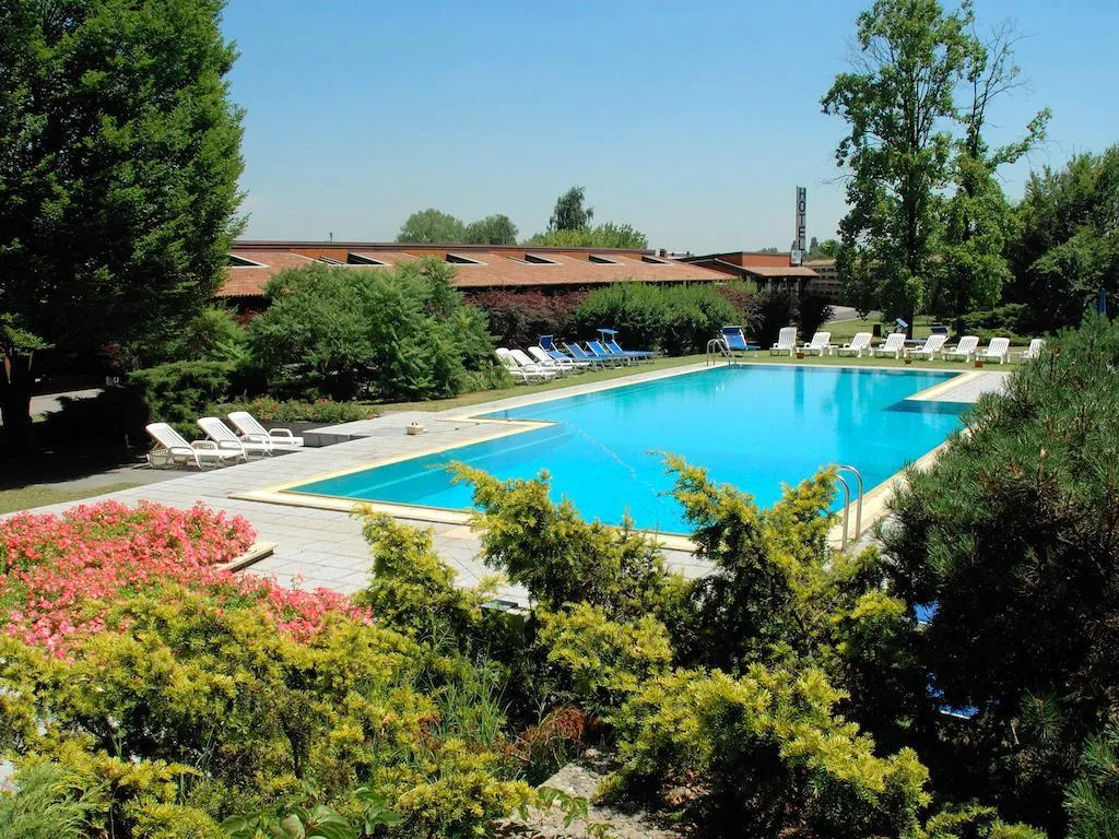 Pool, Golf Hotel Resort, Milan