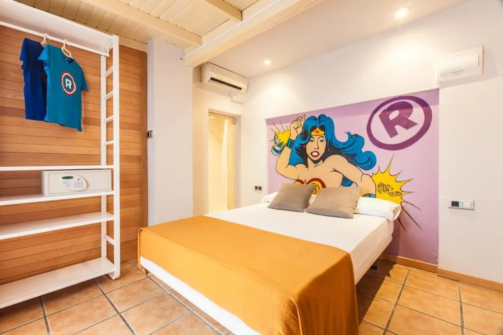 Double or Twin STANDARD Room, Ten Hostel, Ibiza
