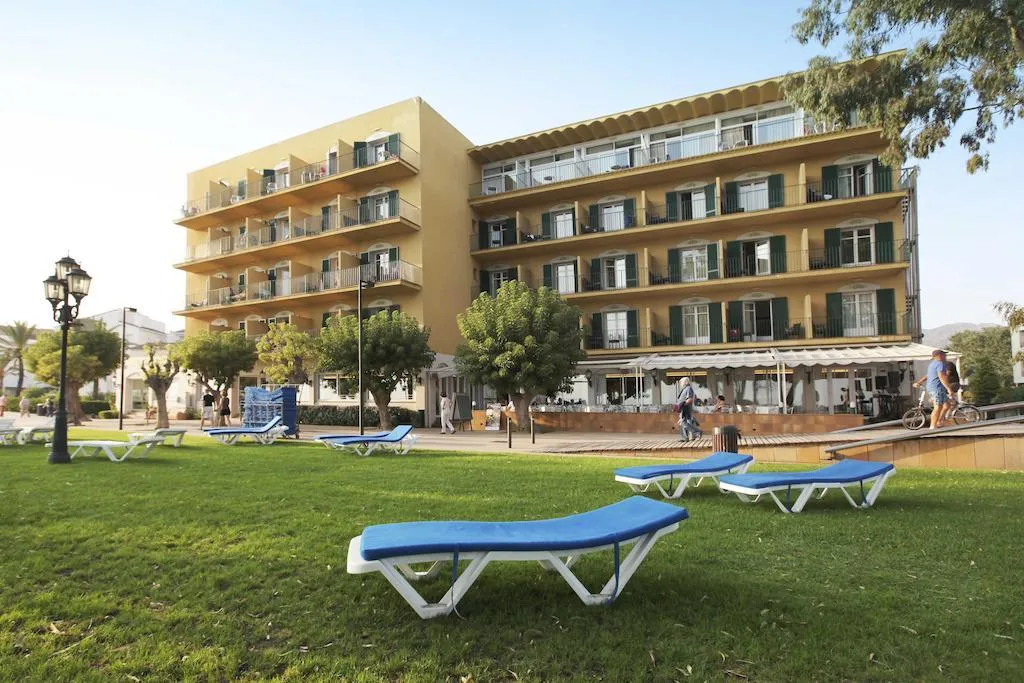 Terrace, Hotel Roses Platja, Costa Brava