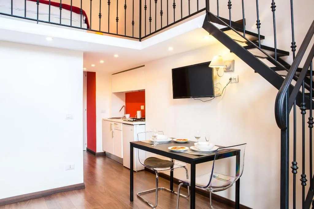 Room, Mergellina, Naples