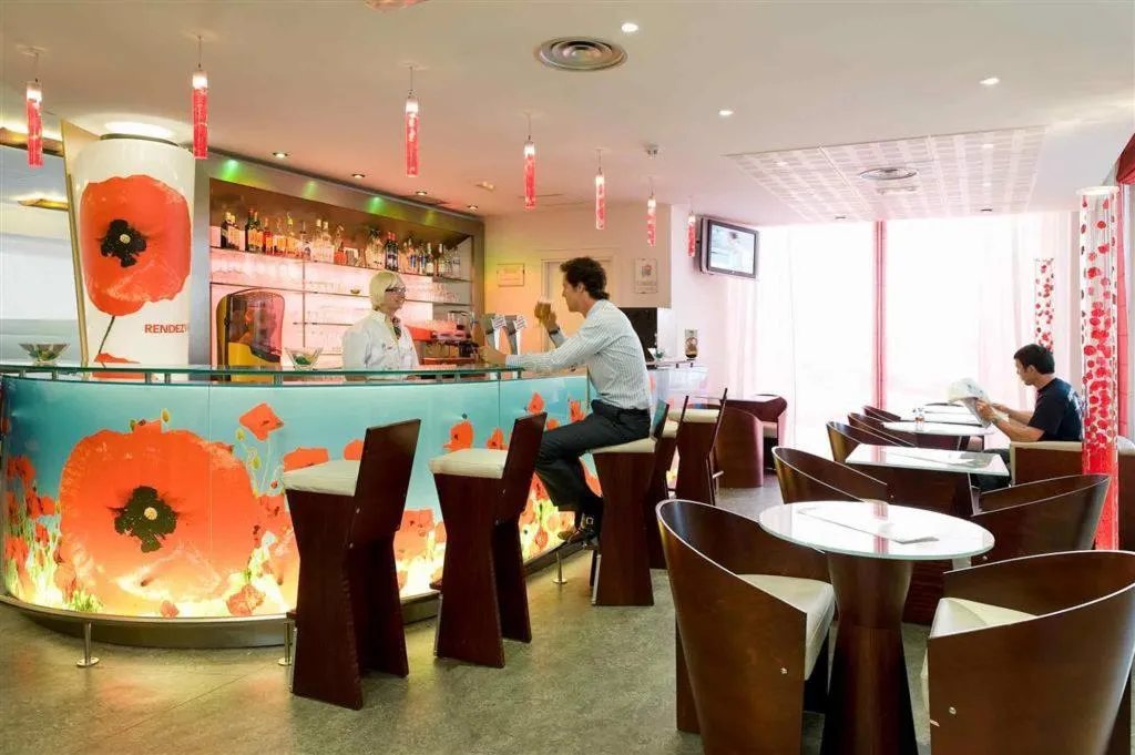 Bar, Ibis Madrid Calle Alcala, Madrid