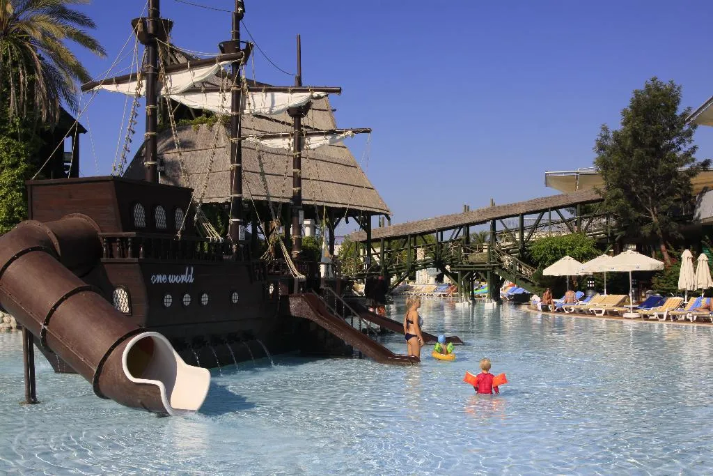 Pool, AQI Pegasos World, Antalya