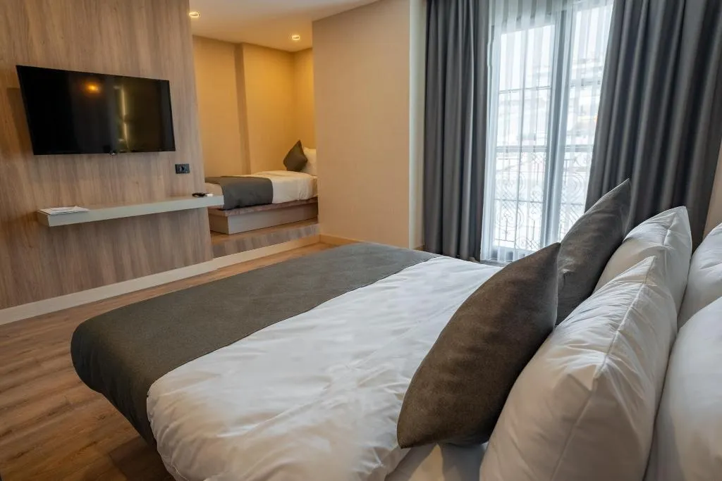 TRIPLE DELUXE Room, Perast City Hotel, Antalya