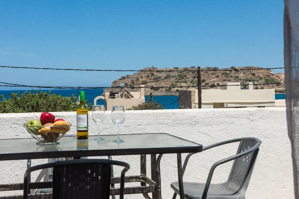 APARTMENT SEA VIEW CAPACITY 5 Room, Athina Villas, Crete