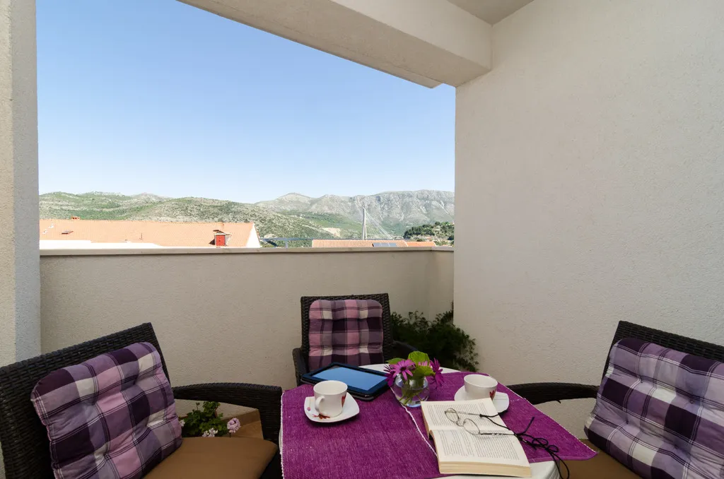 APARTMENT SEA VIEW WITH BALCONY Room, Apartments Ira, Dubrovnik