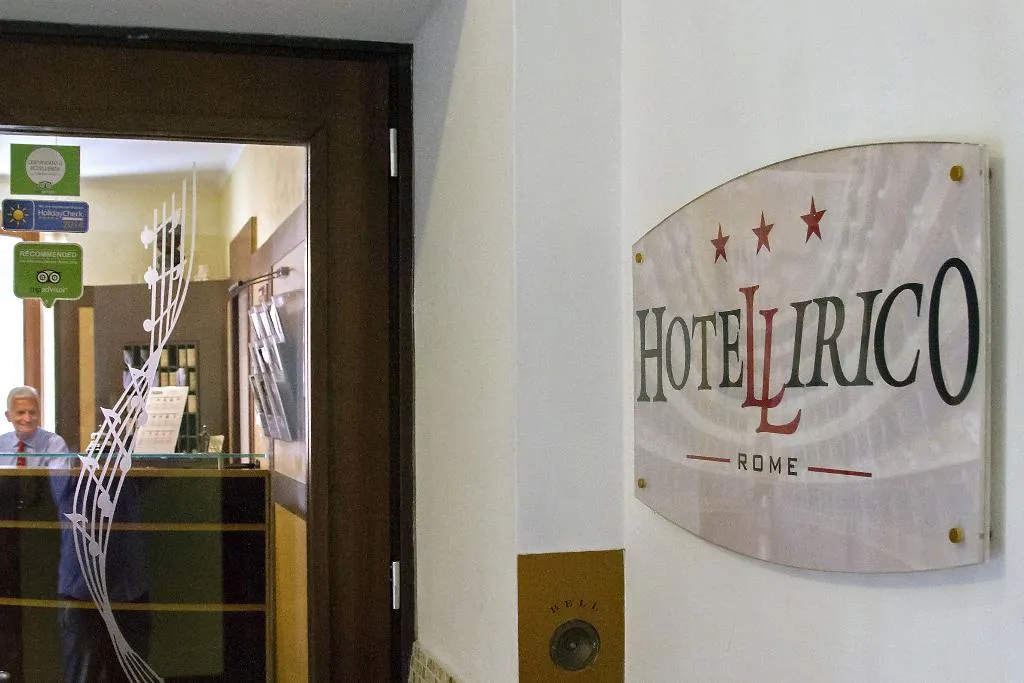 Lobby, Hotel Lirico, Rome