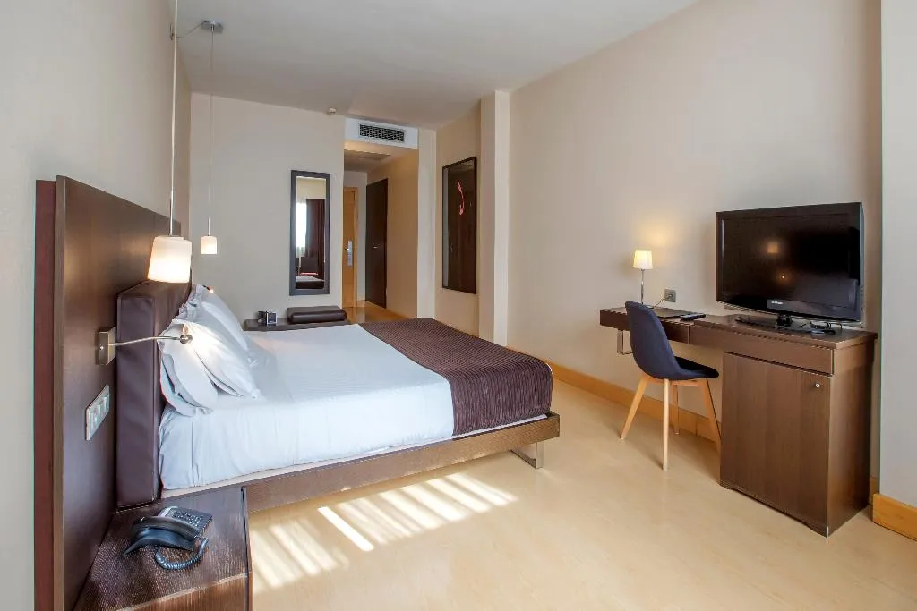 Room, HM Jaime III, Majorca
