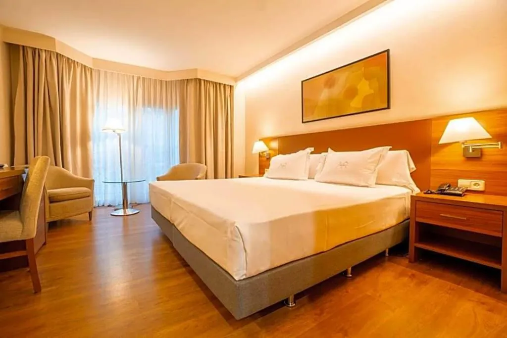 General view, Aparto-Hotel Rosales, Madrid