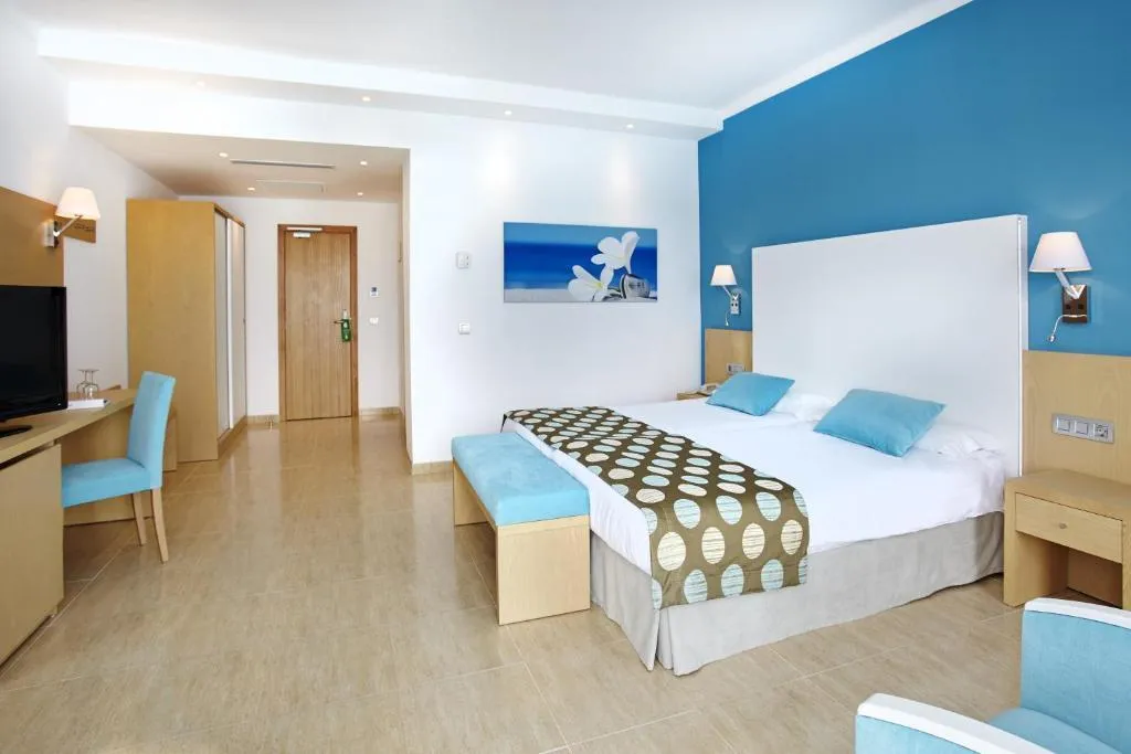 Double or Twin SUPERIOR Room, Universal Hotel Marques, Majorca